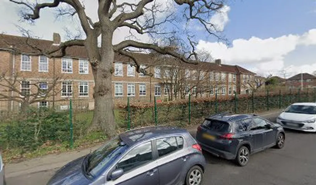 Glebe School