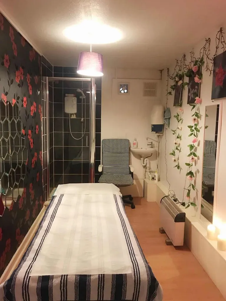 Golden Herbs Chinese Massage