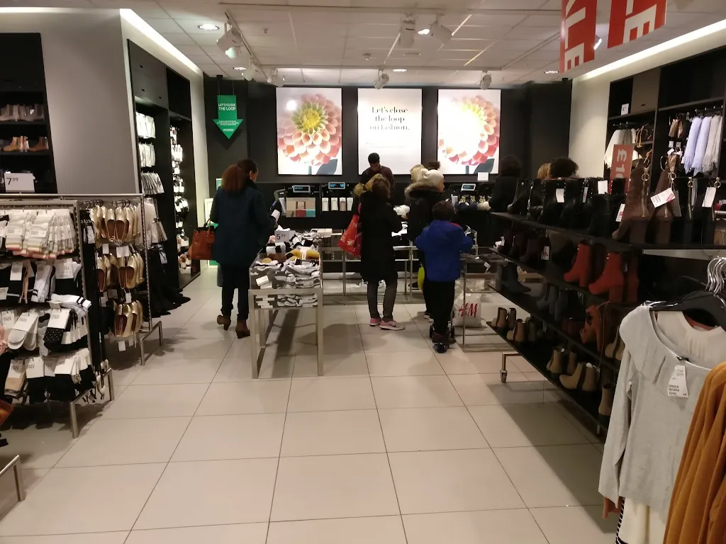 H&M
