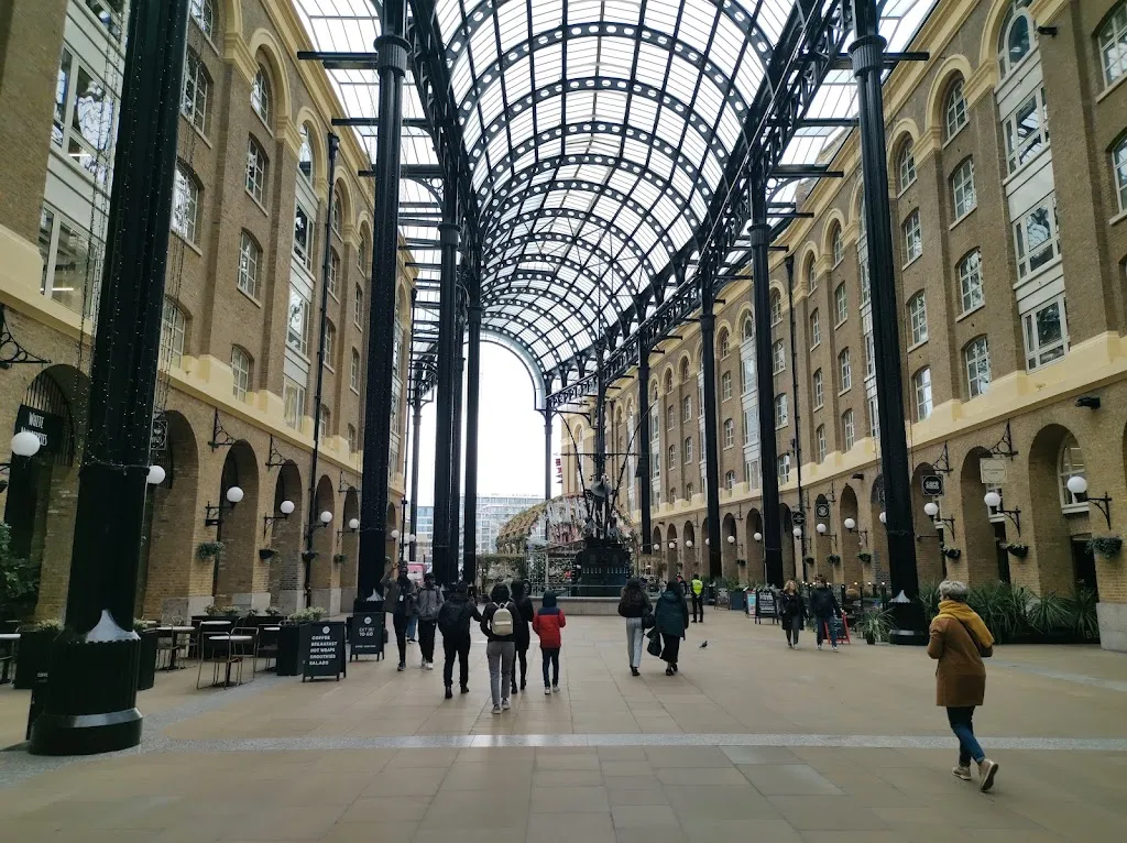Hay's Galleria