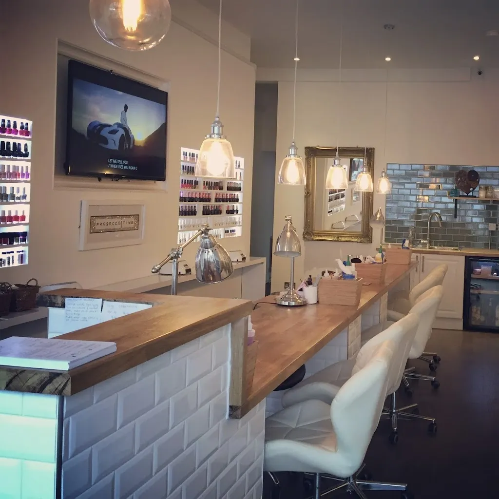 Hazel's Nails & Spa(Ava Gold)