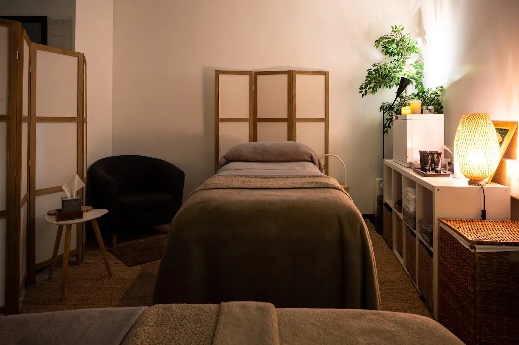 Heal Studio - (Former Bath Haus Spa)