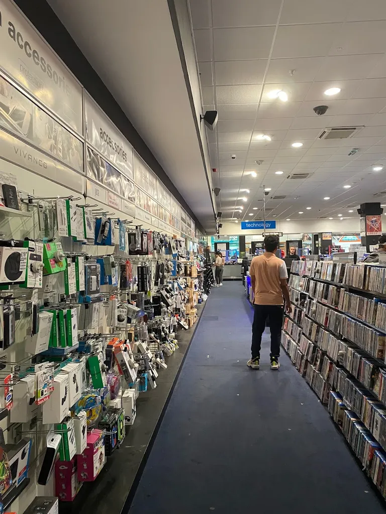 hmv