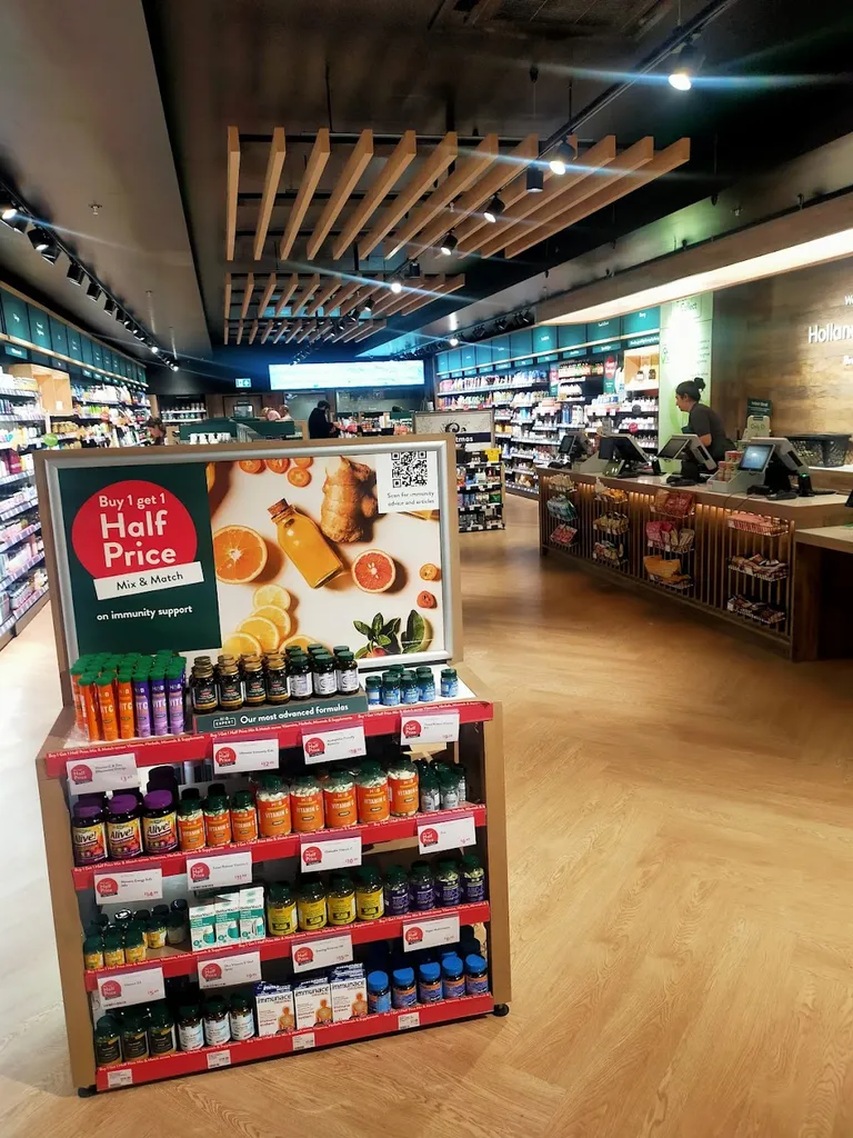 Holland & Barrett - Brent Cross