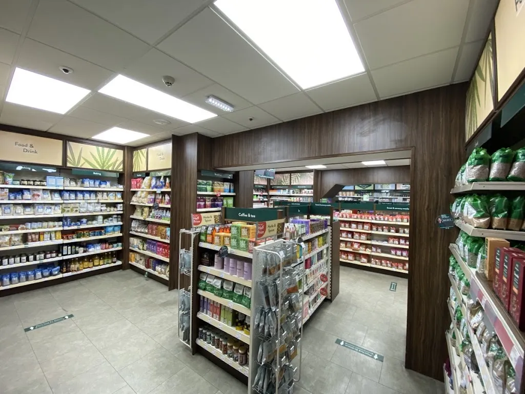 Holland & Barrett - Fulham