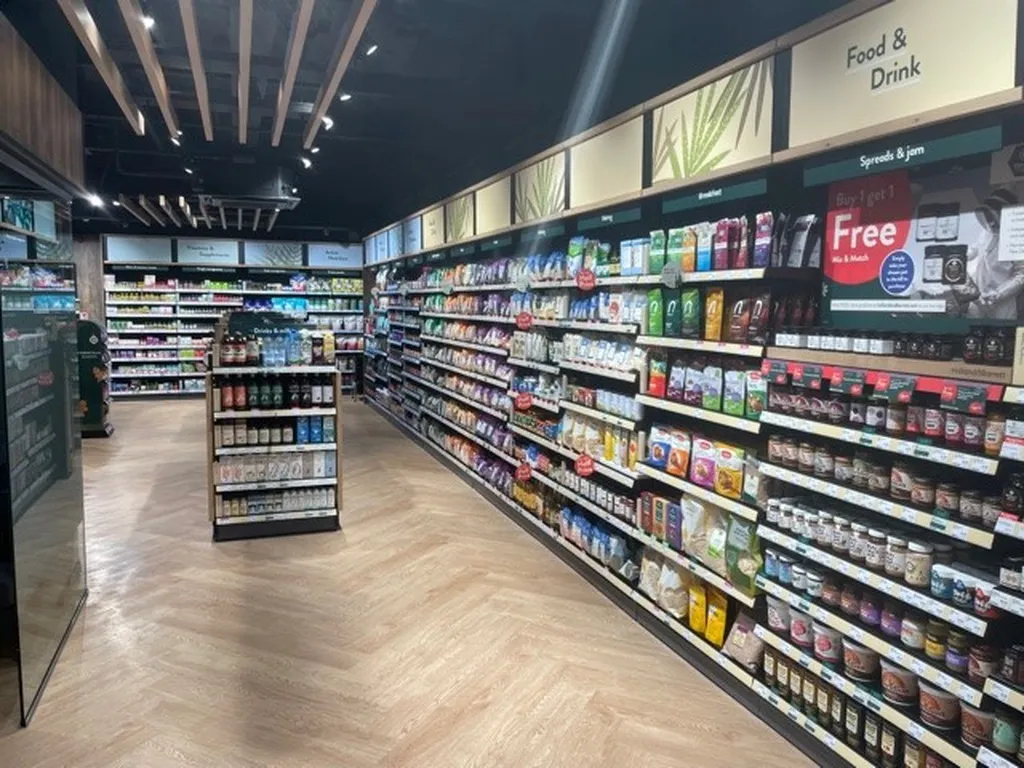 Holland & Barrett - Hammersmith