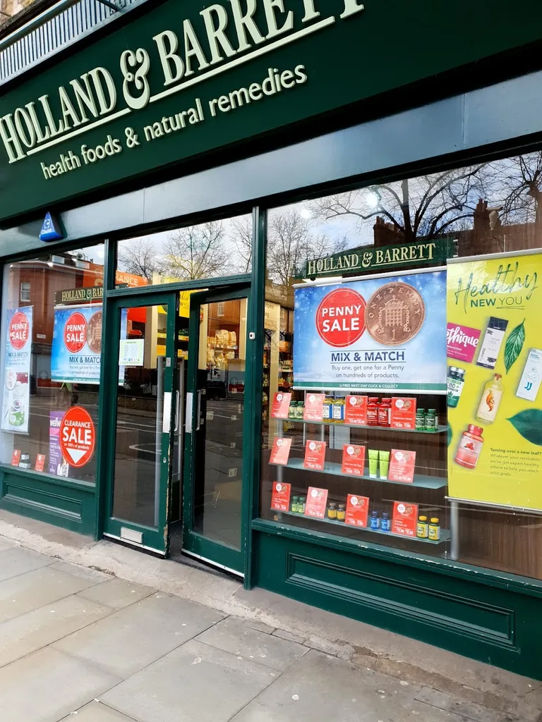 Holland & Barrett - Islington