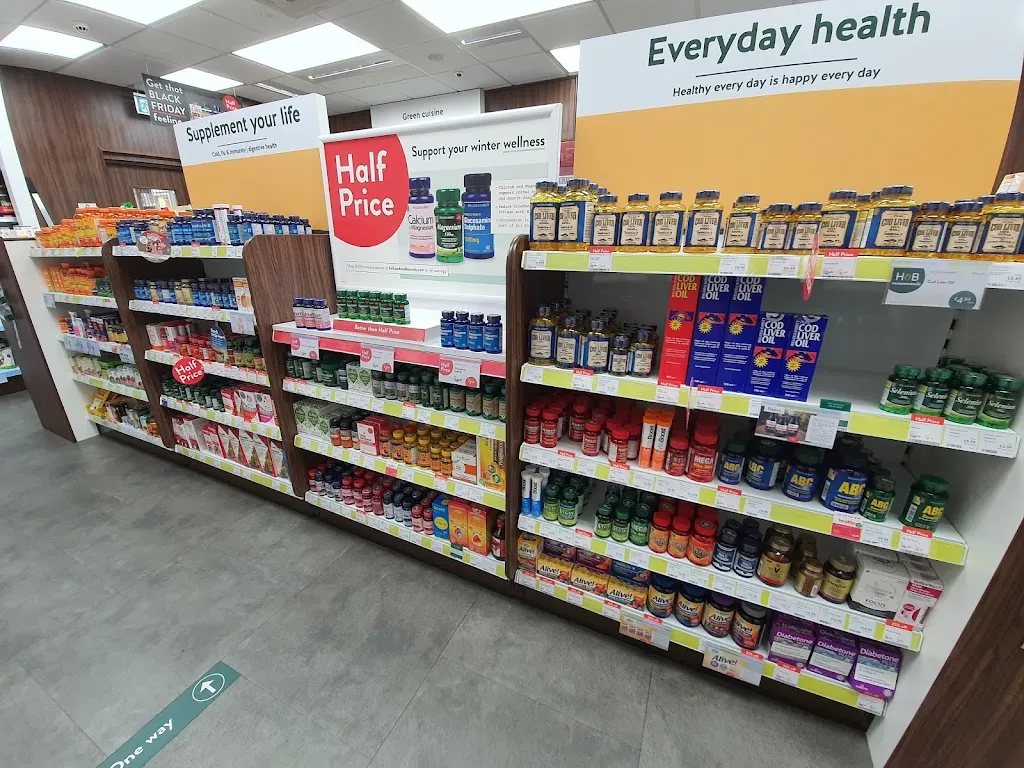 Holland & Barrett - Purley