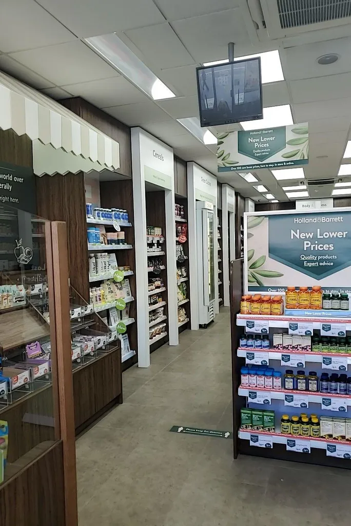 Holland & Barrett - Swiss Cottage