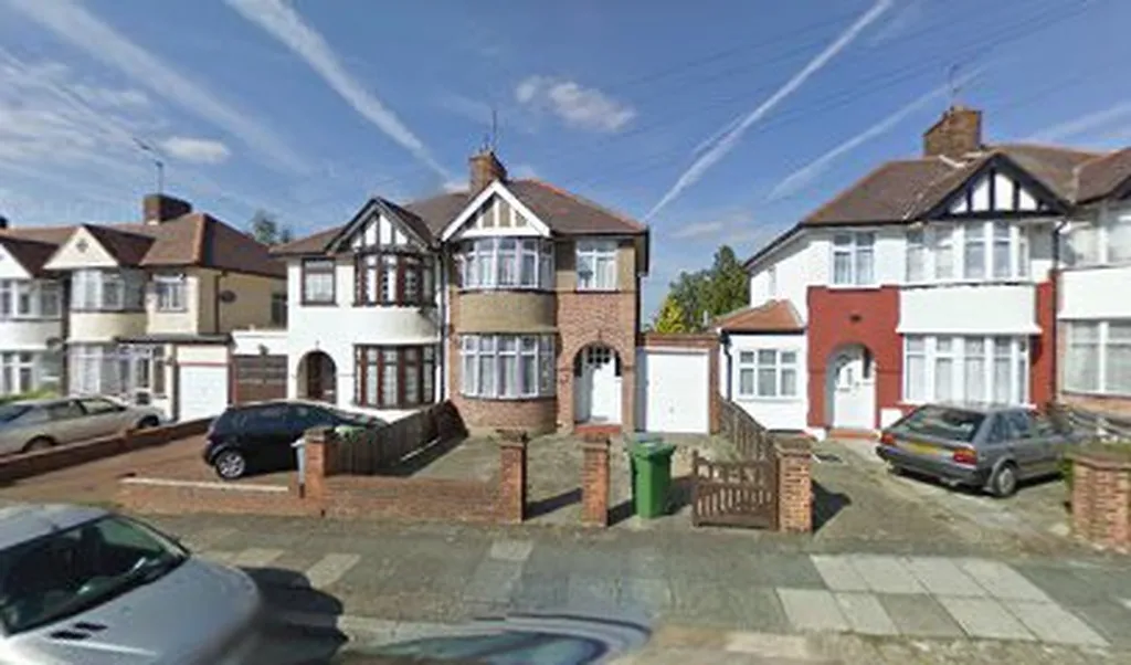 HRD EXIM LIMITED 1 HRD EXIM LIMITED