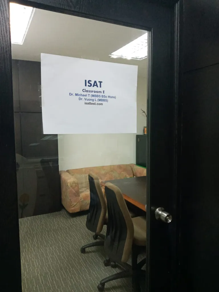 ISAT Med School Admissions by Real Doctors