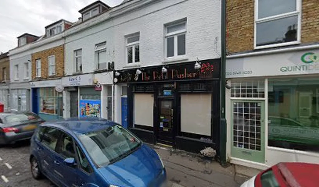 Kew Convenience Store