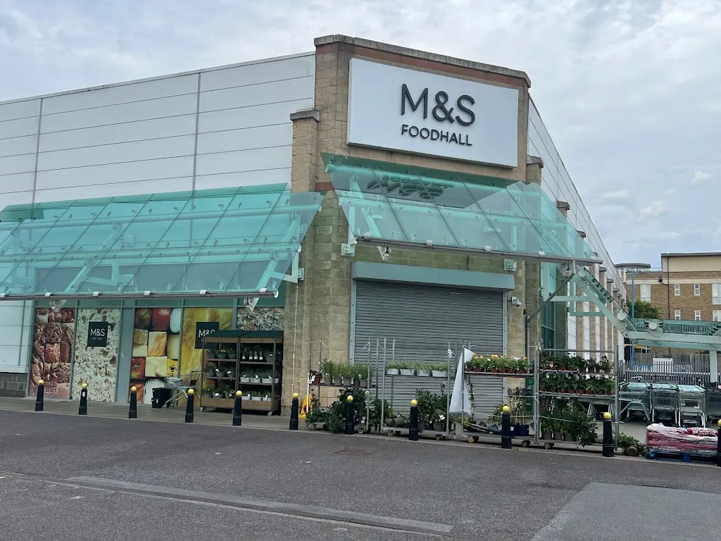 Kew Retail Park