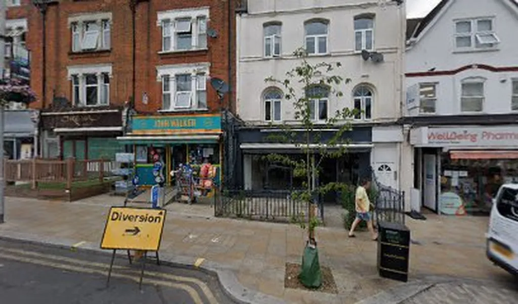 Lark Southfields