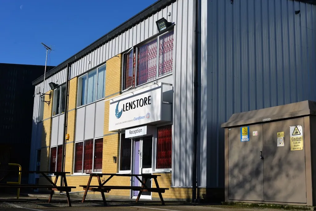 Lenstore