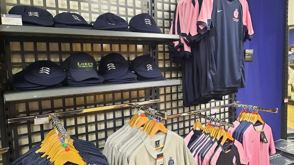 Lord's Cricket Store