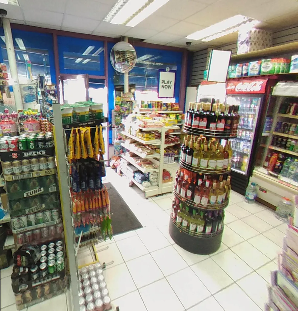 M & M Multistore