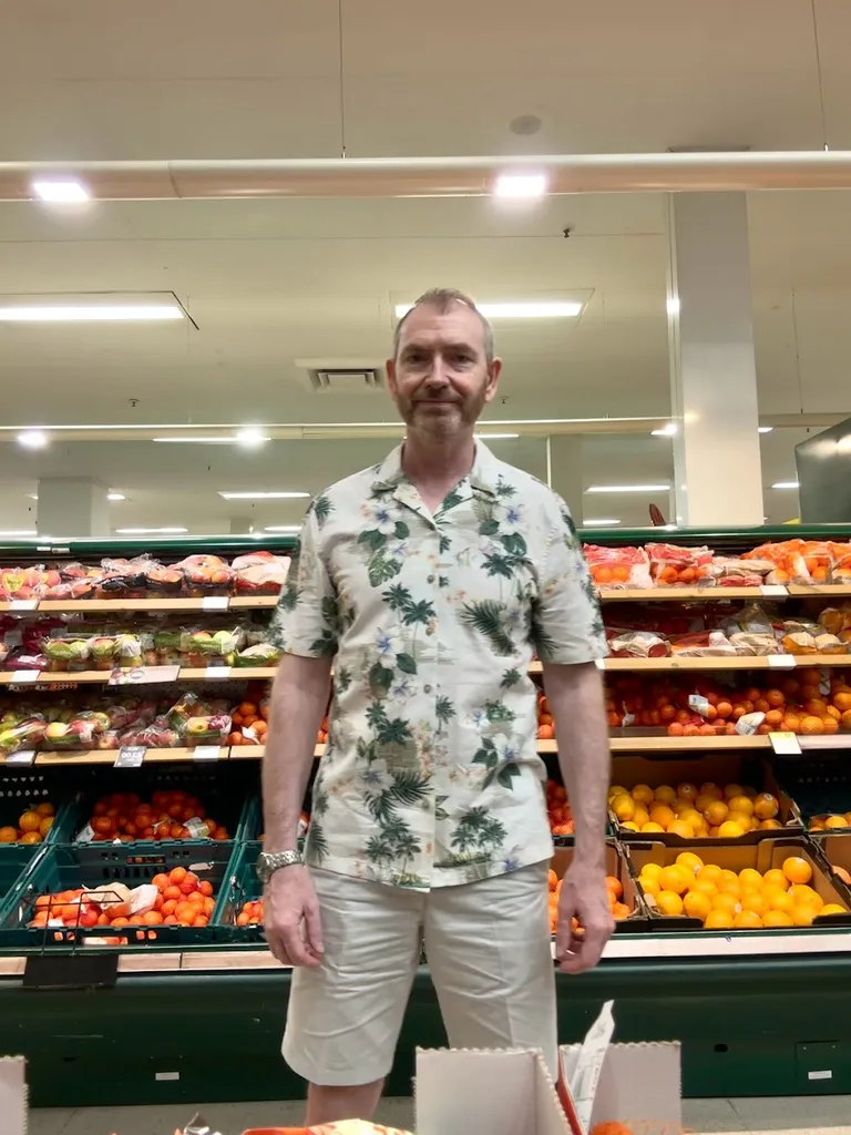 M&S