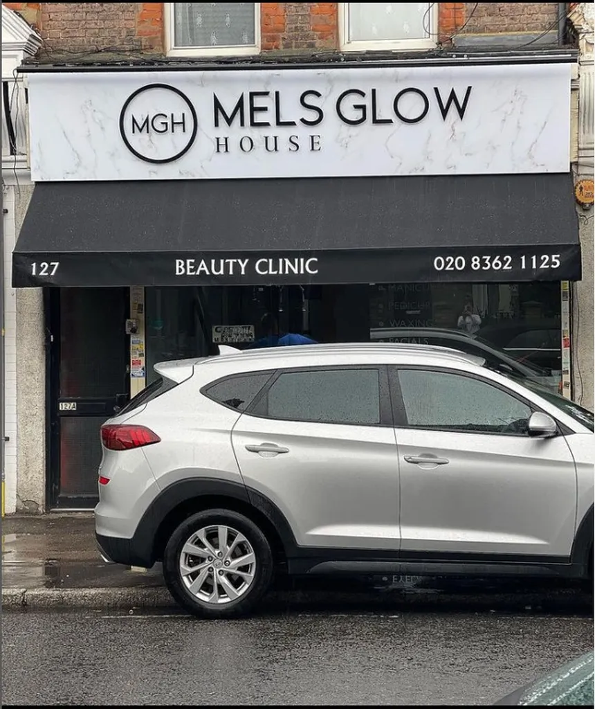 Mel's Glow House