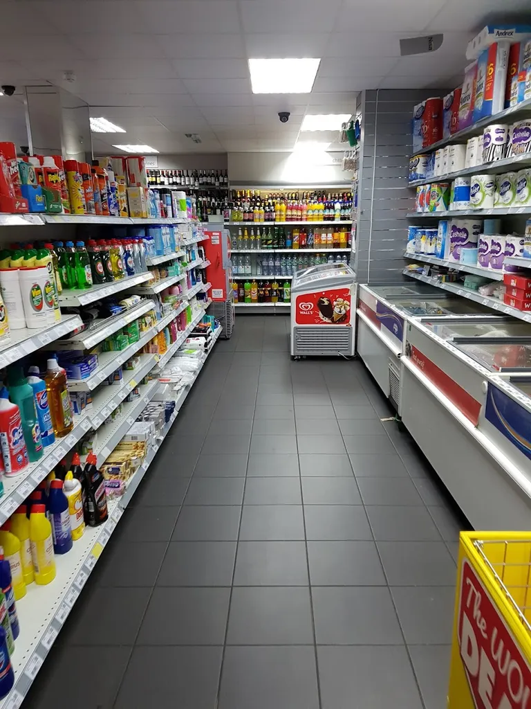 Nisa Local