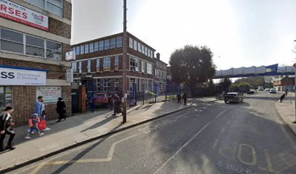 Plashet School