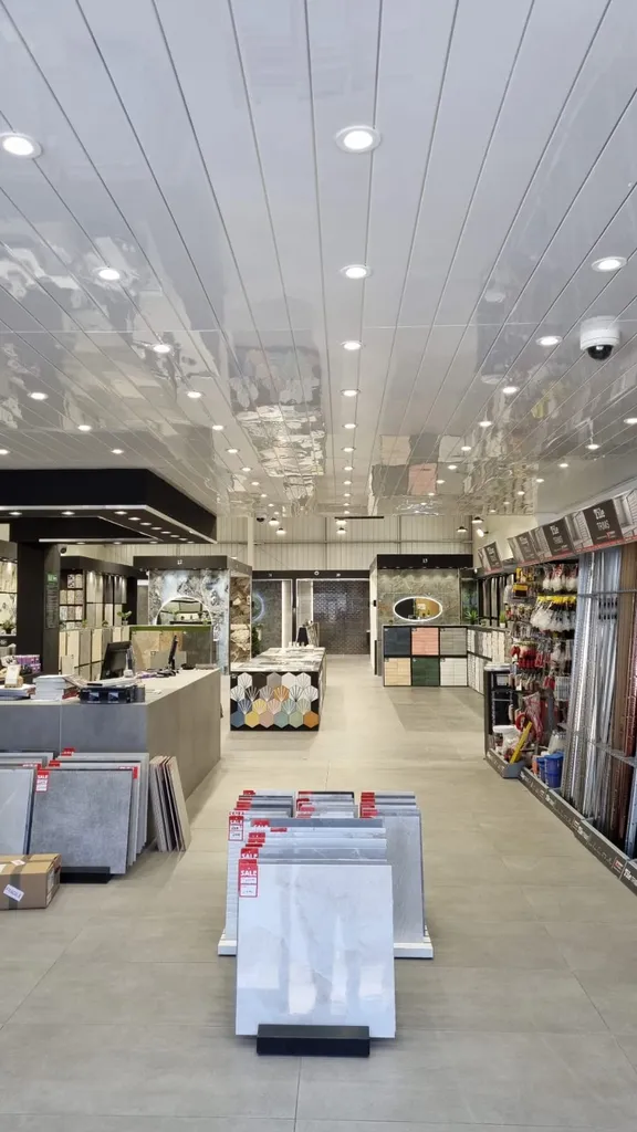 Right Tiles - Mega Store Isleworth