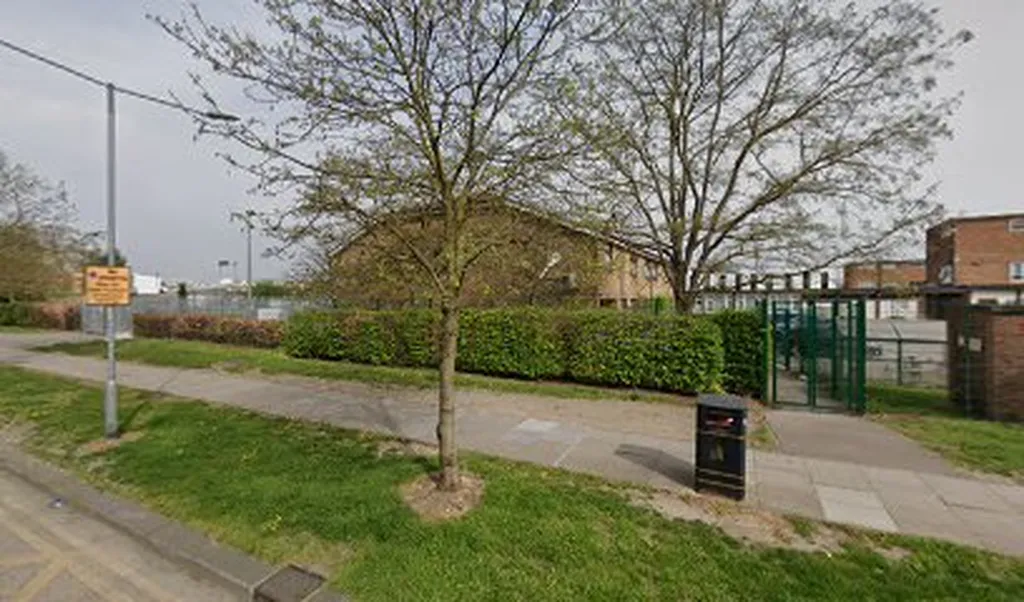 Robert Clack Upper School