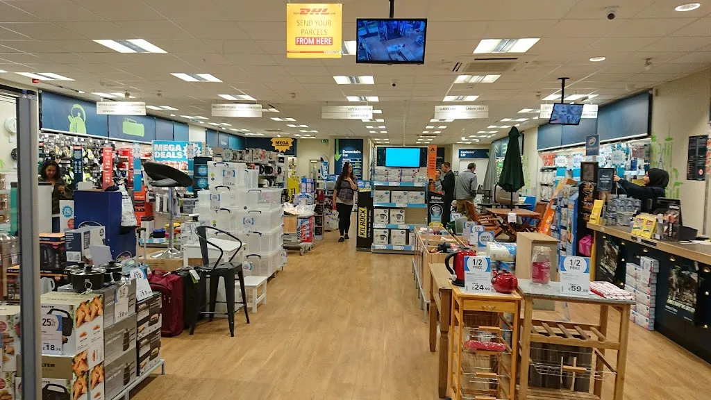 Robert Dyas Enfield