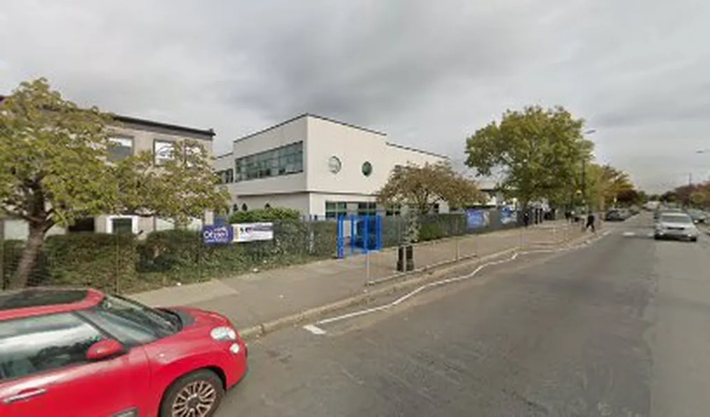 Rooks Heath School