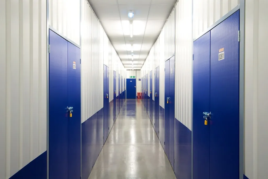 Safestore Self Storage North London - Bounds Green