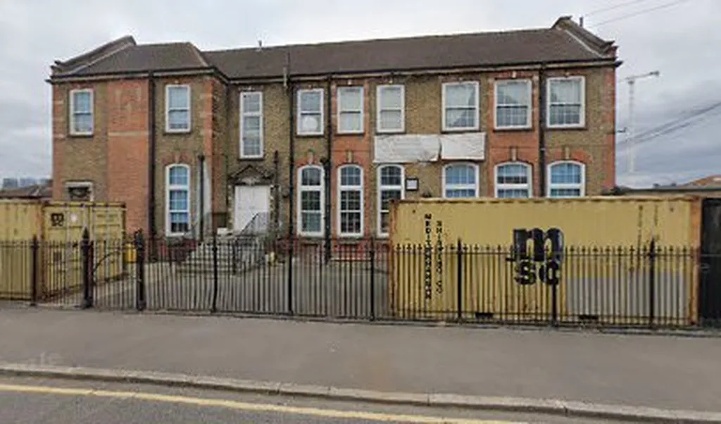 School of UberPhonix