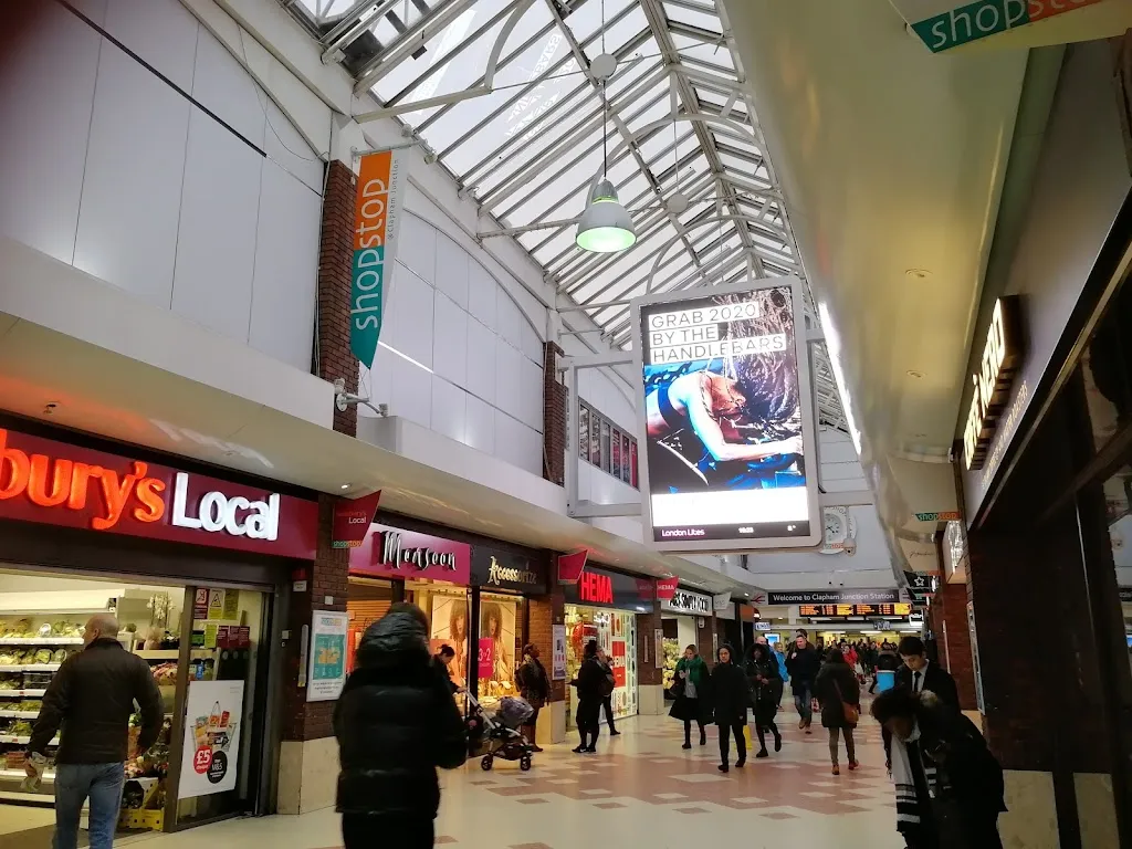 Shopstop @ Clapham Junction