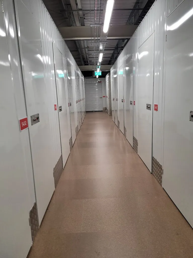 Shurgard Self Storage Bow