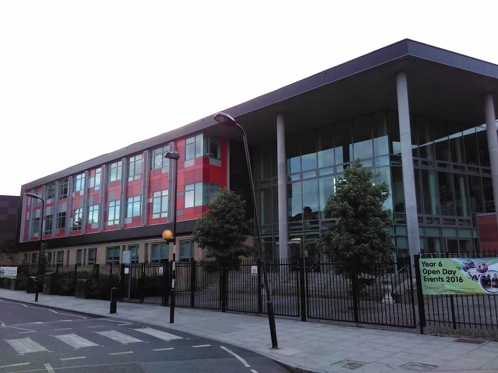 Skinners' Academy