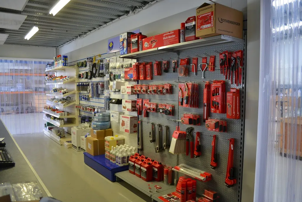 Smith Brothers Stores Ltd (SBS Heathrow - London West)