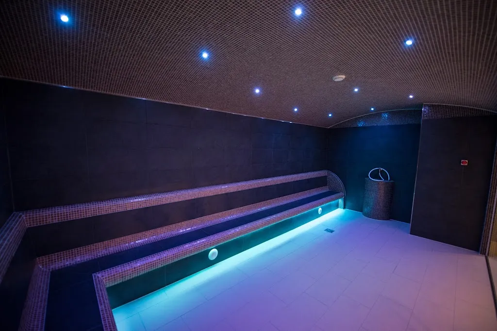 Spa Experience Swiss Cottage