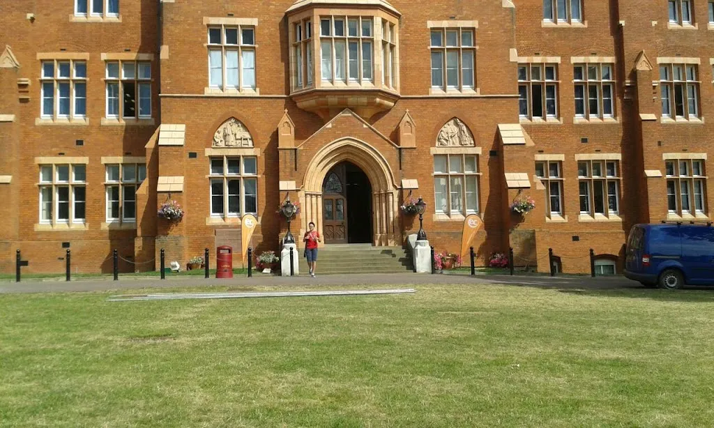 St Dunstan's College