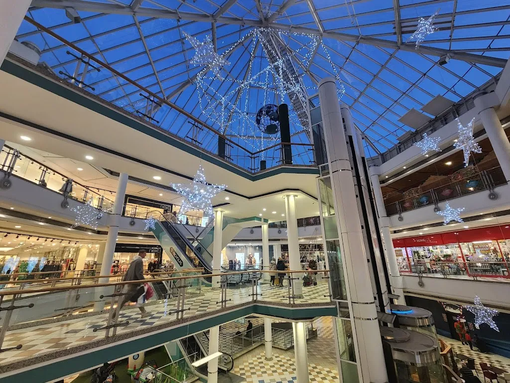 St Nicholas Shopping Centre