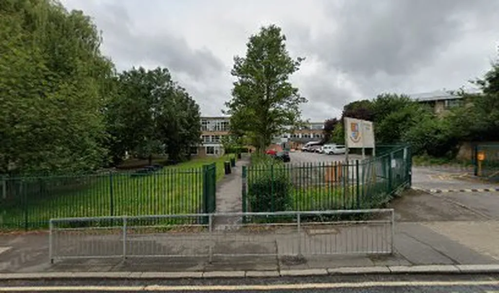 St Thomas More R C Comprehensive School