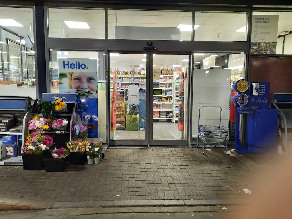 Tesco Esso Express