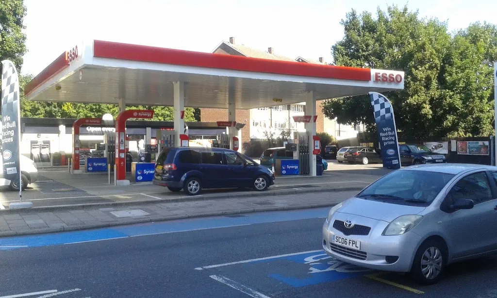 Tesco Esso Express