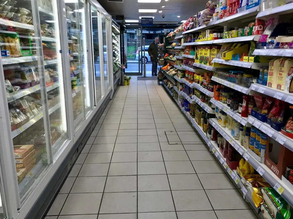 Tesco Express