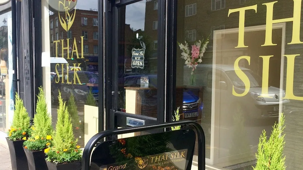 Thai Silk Massage