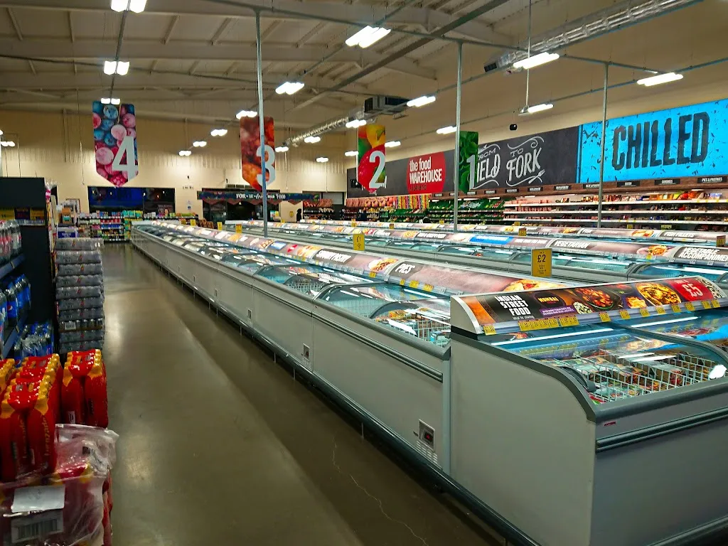 The Food Warehouse by Iceland