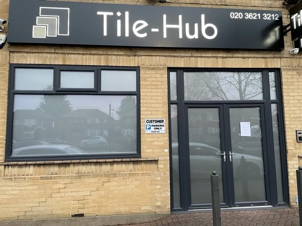 Tile-Hub