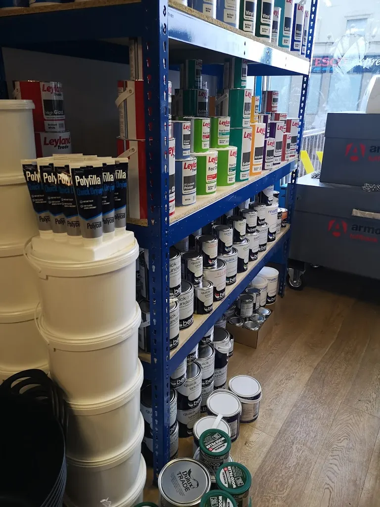 Tool Paint Shop