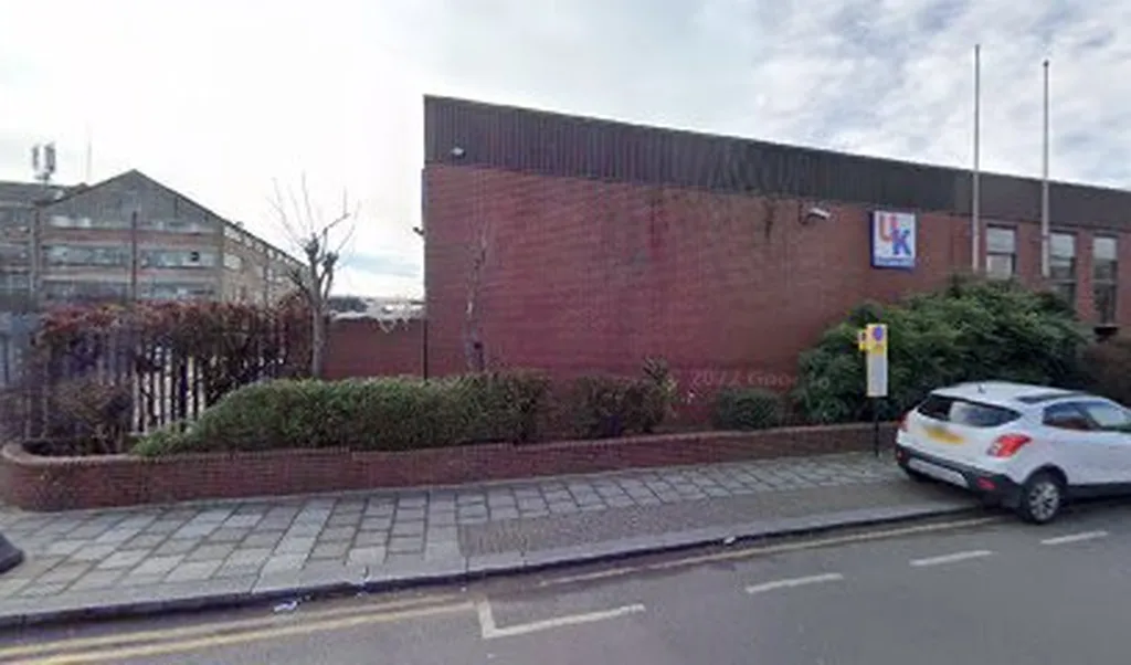 UK Packaging Warehouse 2
