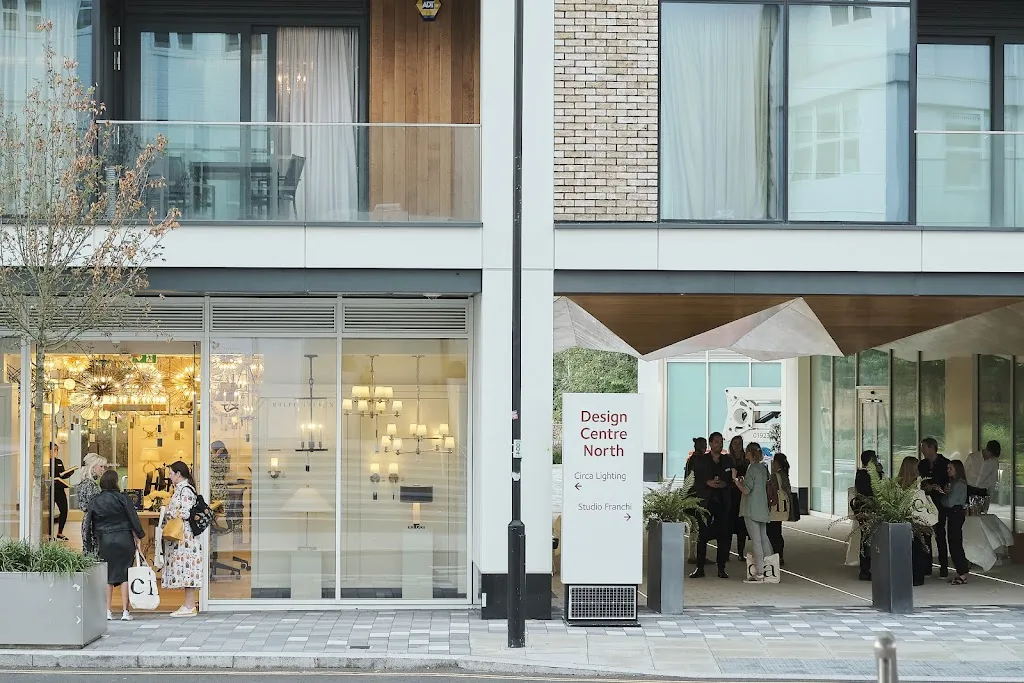 Visual Comfort & Co. | London Showroom