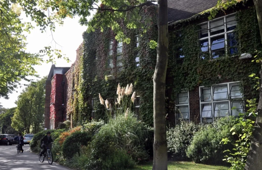 William Ellis School