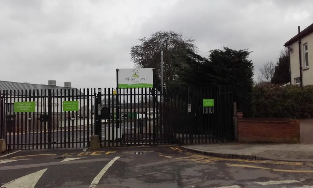 Willow Dene School